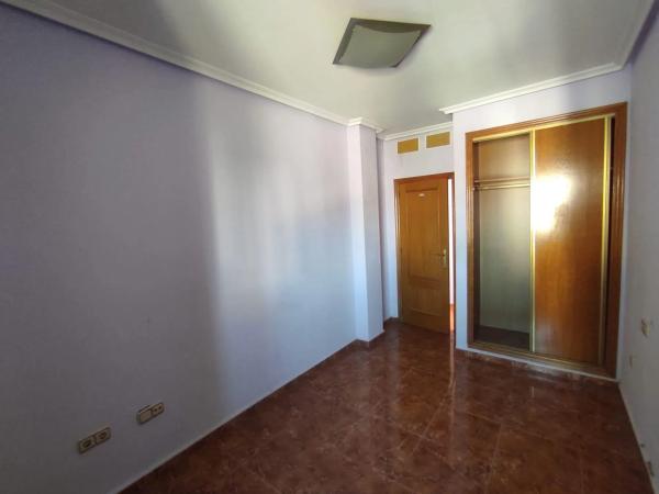 Piso en calle García Morato, 34