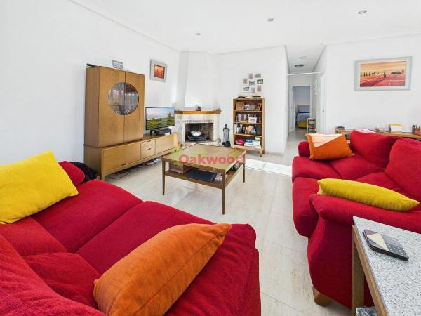 Chalet en calle Esparto