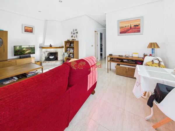 Chalet en calle Esparto