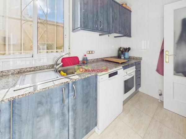 Chalet en calle Esparto