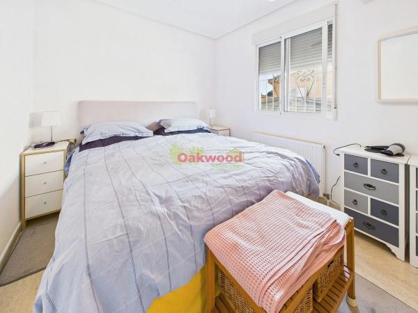 Chalet en calle Esparto