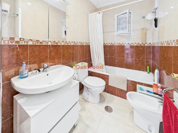 Chalet en calle Esparto