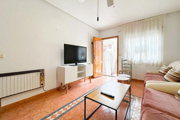 Chalet adosado en calle Pedro Sánchez