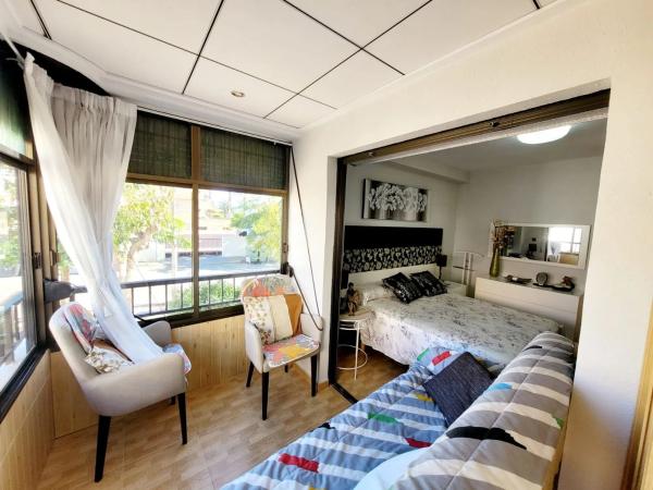 Piso en plaza de Mil Palmeras, 25