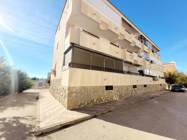 Piso en plaza de Mil Palmeras, 25