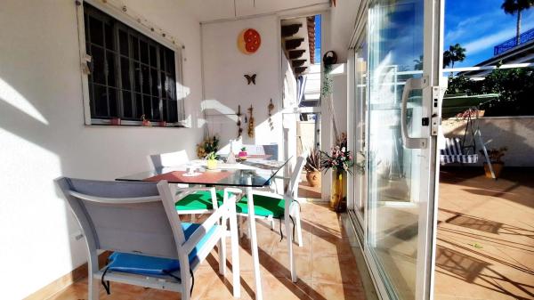 Chalet en Mil Palmeras