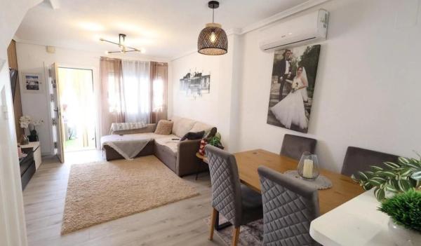 Chalet adosado en calle Cañada Real