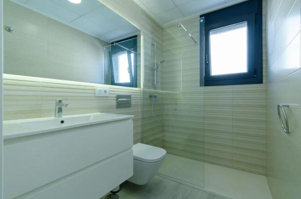 Chalet pareado en calle Pegaso, 62