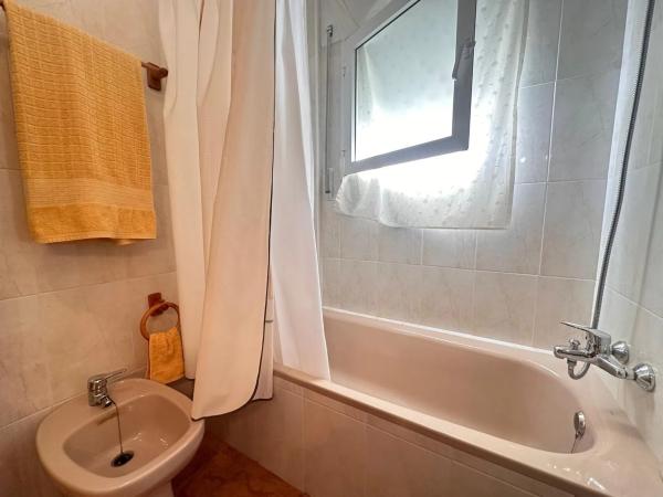 Chalet pareado en calle la Estrella