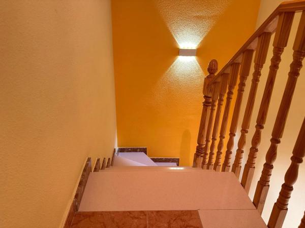 Chalet pareado en calle la Estrella