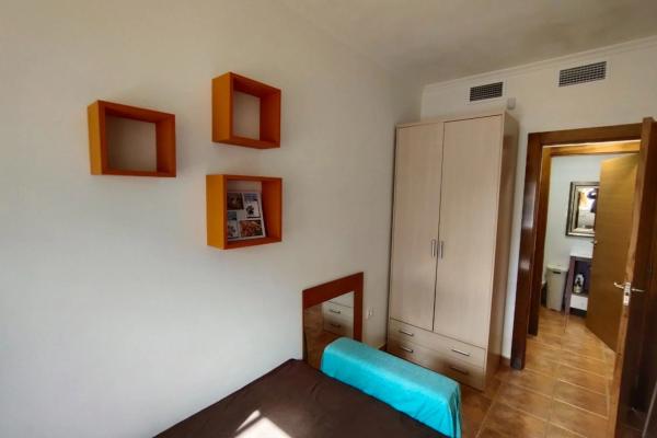 Chalet adosado en avenida de Suecia