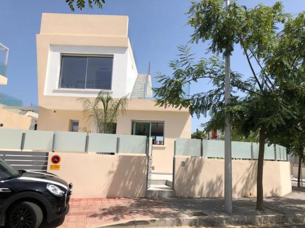 Casa independiente en calle Liverpool, 12