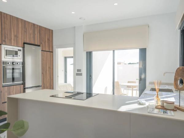 Casa independiente en calle Lentisco