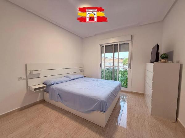 Casa independiente en avenida de Europa