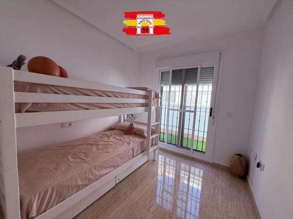 Casa independiente en avenida de Europa