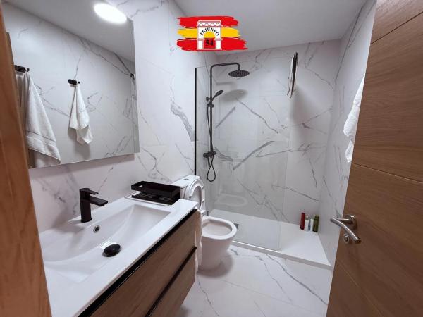 Casa independiente en avenida de Europa