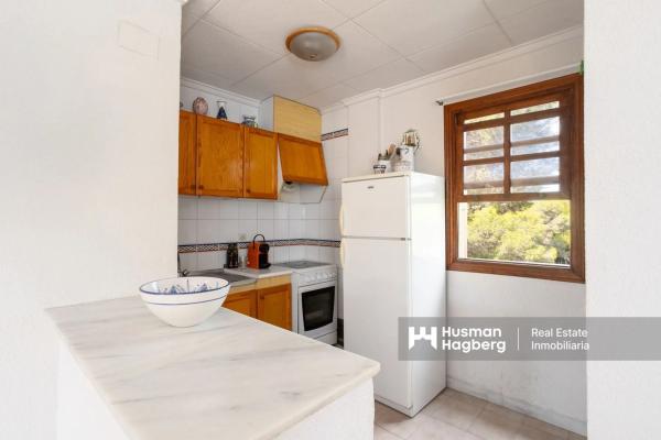 Chalet adosado en Radhus med trädgård och balkong i soligt läge s/n