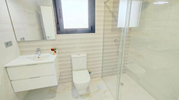 Casa independiente en calle Lentisco