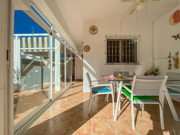 Chalet adosado en calle Río Guadalquivir