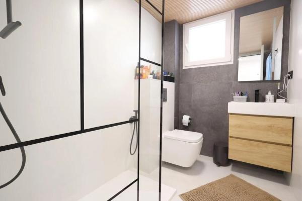 Piso en calle Ramón Campoamor