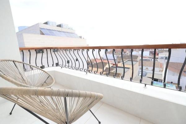 Piso en calle Ramón Campoamor