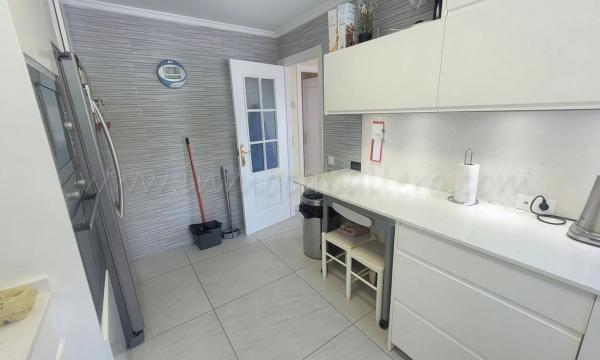 Casa independiente en calle Hinojo