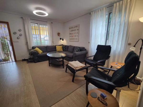 Chalet adosado en CL Ciudad De Castellon