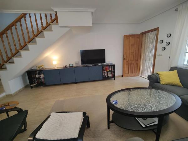 Chalet adosado en CL Ciudad De Castellon