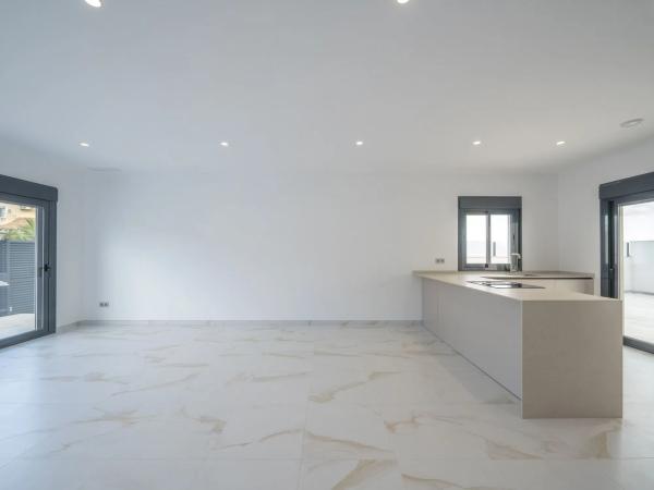 Casa independiente en calle Lentisco