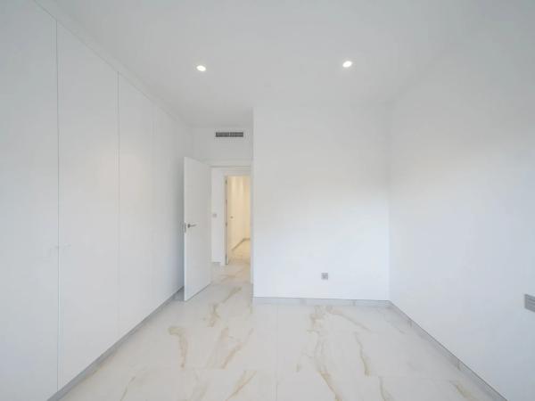 Casa independiente en calle Lentisco