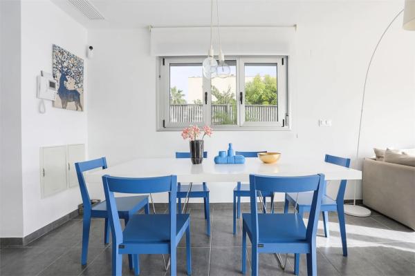 Casa independiente en calle Ancla