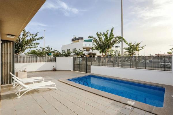Casa independiente en calle Ancla