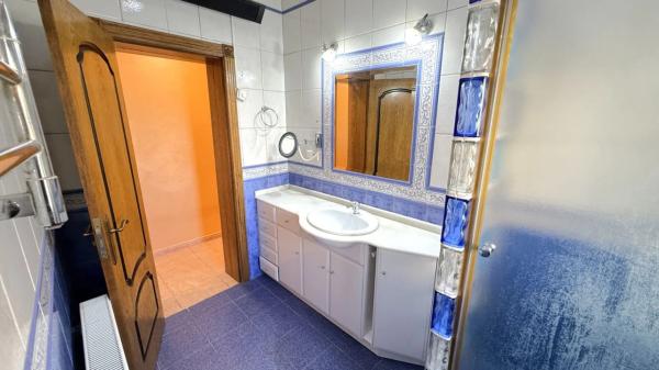 Chalet en Zona Pueblo