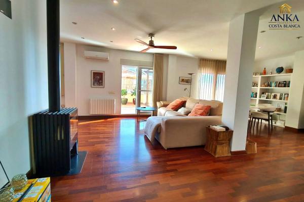 Ático en CL Sagrada Familia, 94