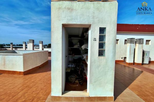 Ático en CL Sagrada Familia, 94