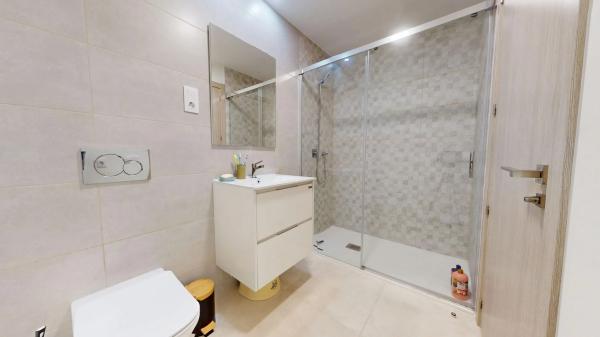 Piso en CL Rio Esla Mp