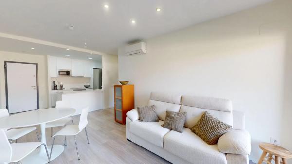 Piso en CL Rio Esla Mp