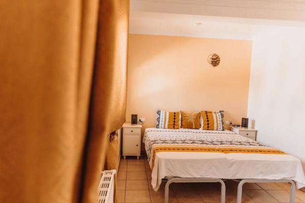 Casa independiente en calle Arce, 9