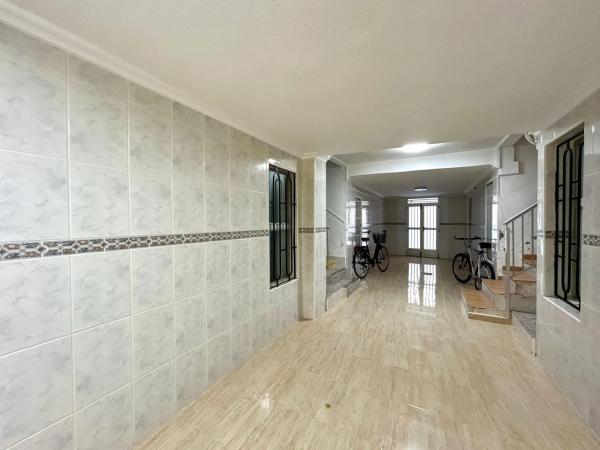 Piso en calle Antonio Aguado