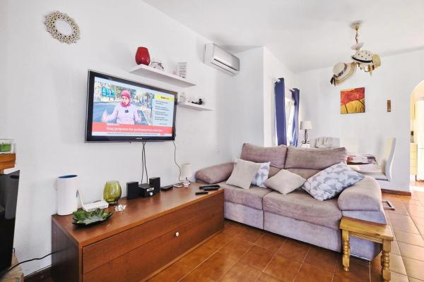 Casa independiente en calle Moreras