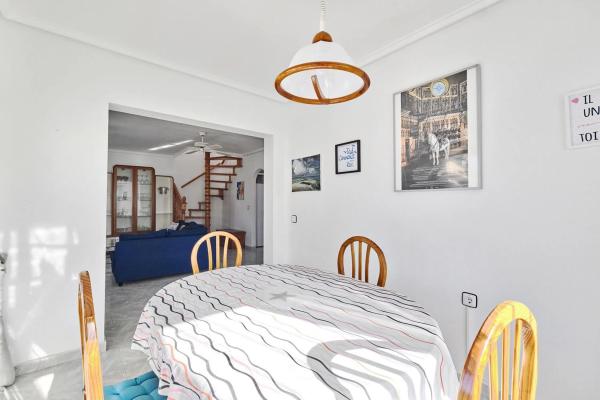 Casa independiente en CL Encina