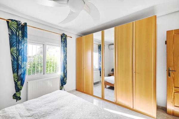 Casa independiente en CL Encina