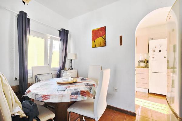 Casa independiente en calle Moreras