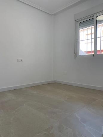 Chalet pareado en calle Madre de Dios Mojón