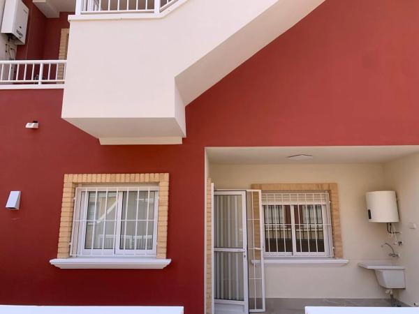 Chalet pareado en calle Madre de Dios Mojón