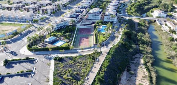 Piso en Mil Palmeras