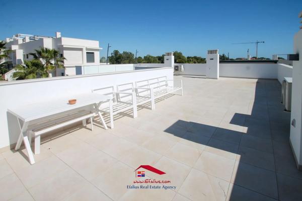 Casa independiente en avenida Severiano Ballesteros