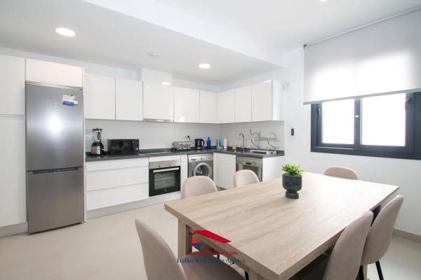 Casa independiente en avenida Severiano Ballesteros