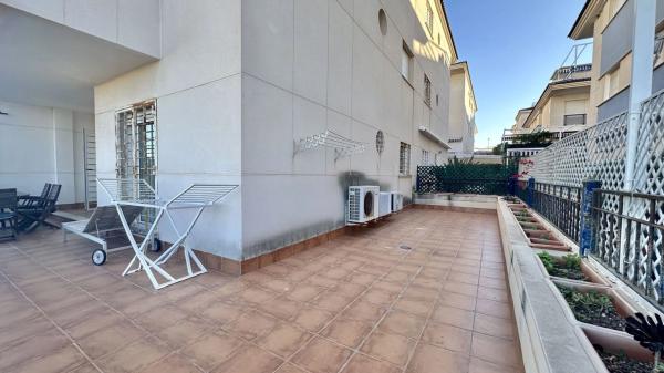 Piso en calle Ausias March, 66