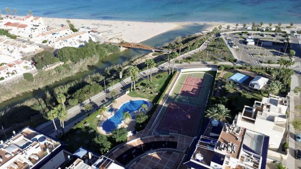 Piso en calle Ausias March, 66